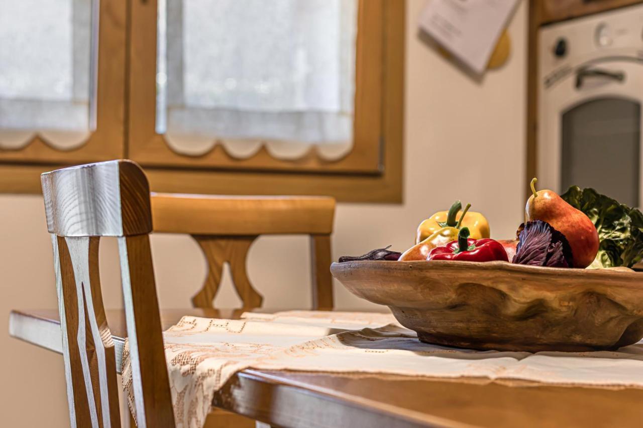 Wanderlust Apt In Villa Con Piscina - 45 Min Venezia - Zona Unesco San Pietro Di Feletto ภายนอก รูปภาพ