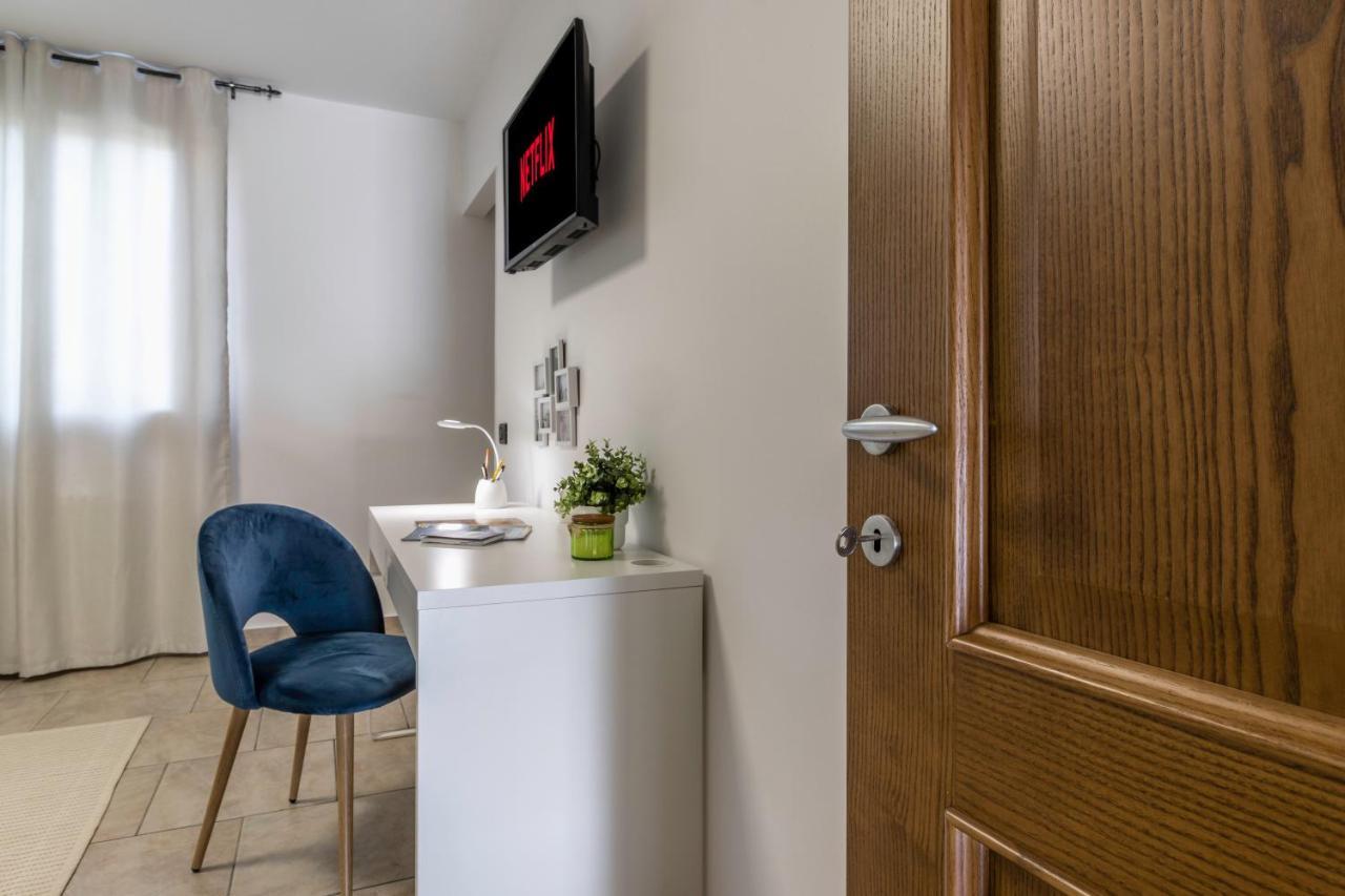 Wanderlust Apt In Villa Con Piscina - 45 Min Venezia - Zona Unesco San Pietro Di Feletto ภายนอก รูปภาพ