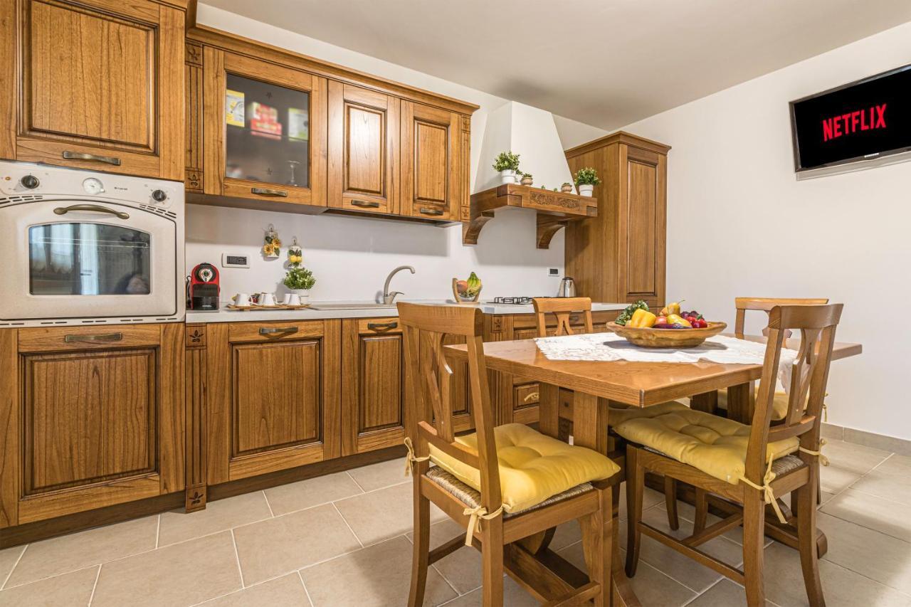 Wanderlust Apt In Villa Con Piscina - 45 Min Venezia - Zona Unesco San Pietro Di Feletto ภายนอก รูปภาพ